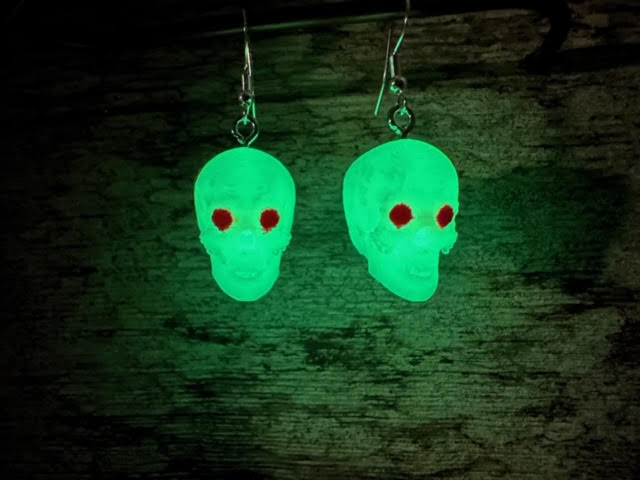 Green Glow in the Dark Skulls