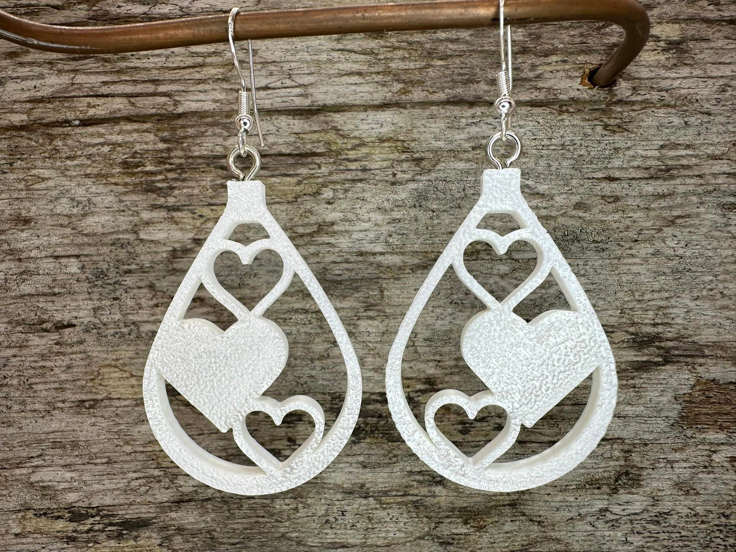 3 Heart Teardrop